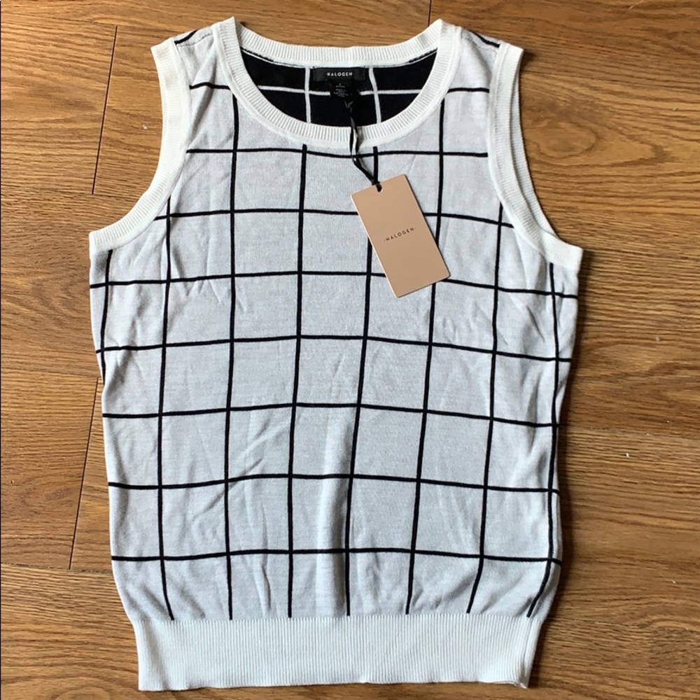 Halogen Vest size small petite NWT